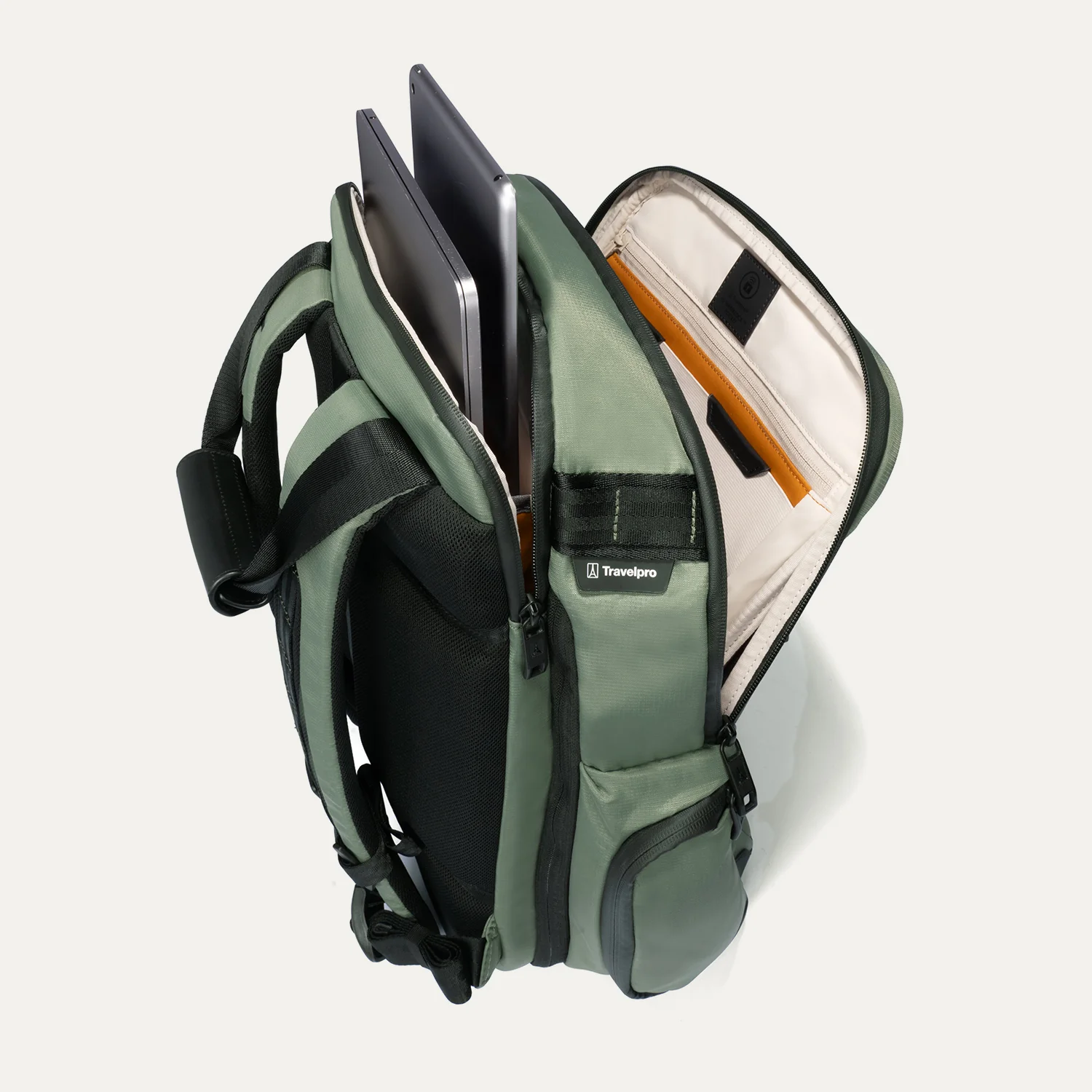 Altitude™ Medium Expandable Laptop Backpack 25-30L - Image 39