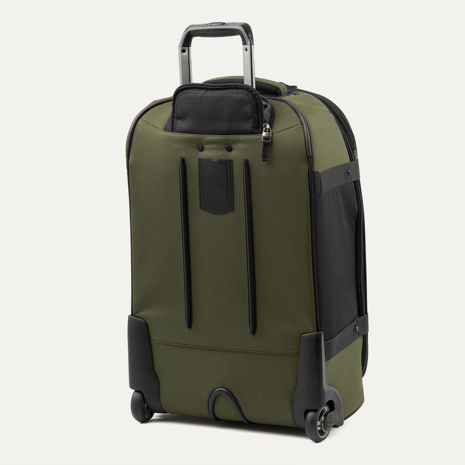 Bold™ By Travelpro® Medium Check-In Rollaboard® - Image 15