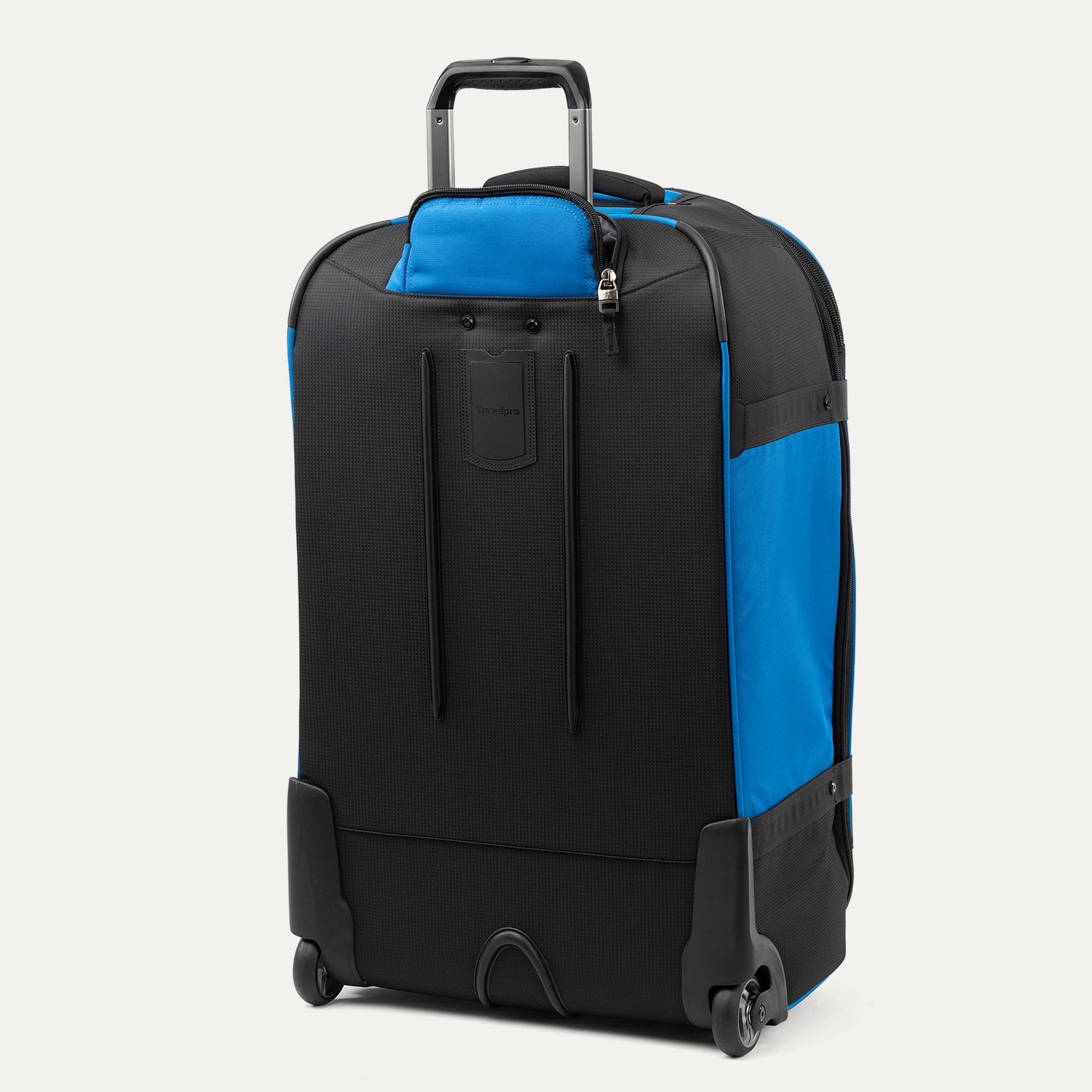 Bold™ By Travelpro® Large Check-In Rollaboard® - Image 3