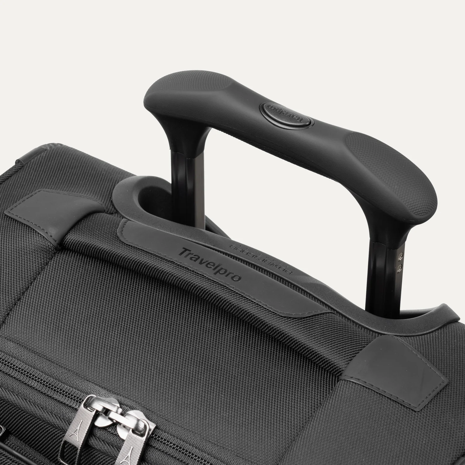 Crew™ Classic Compact Carry-On Spinner - Image 10