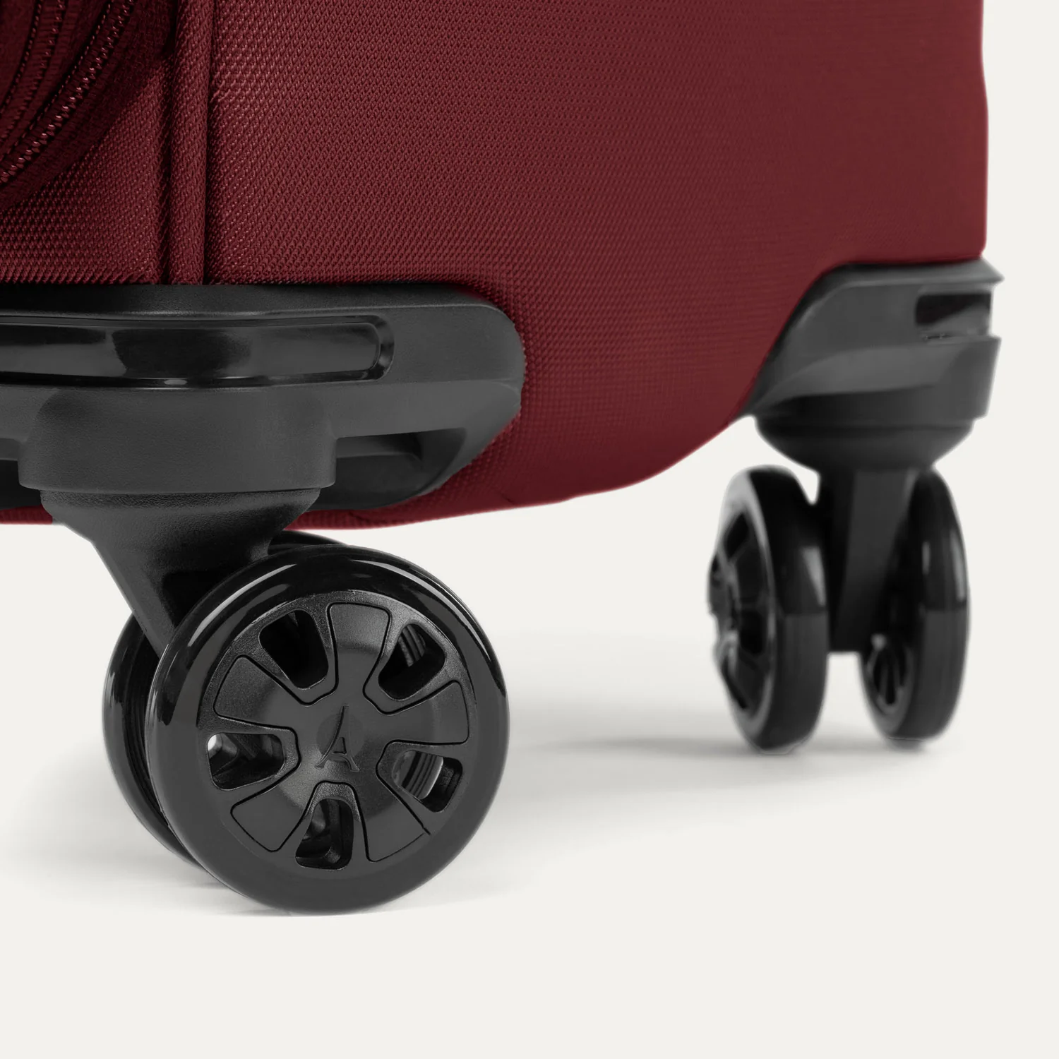 Crew™ Classic Large Check-In Spinner - Image 11