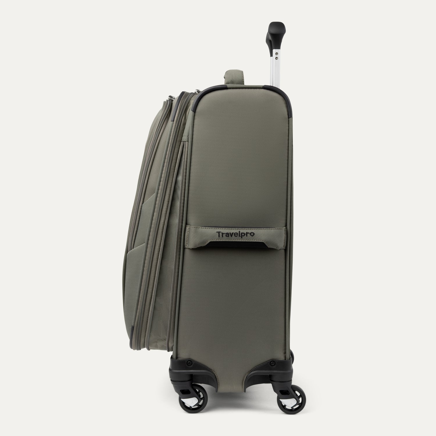 Maxlite® 5 Carry-On Spinner - Image 19