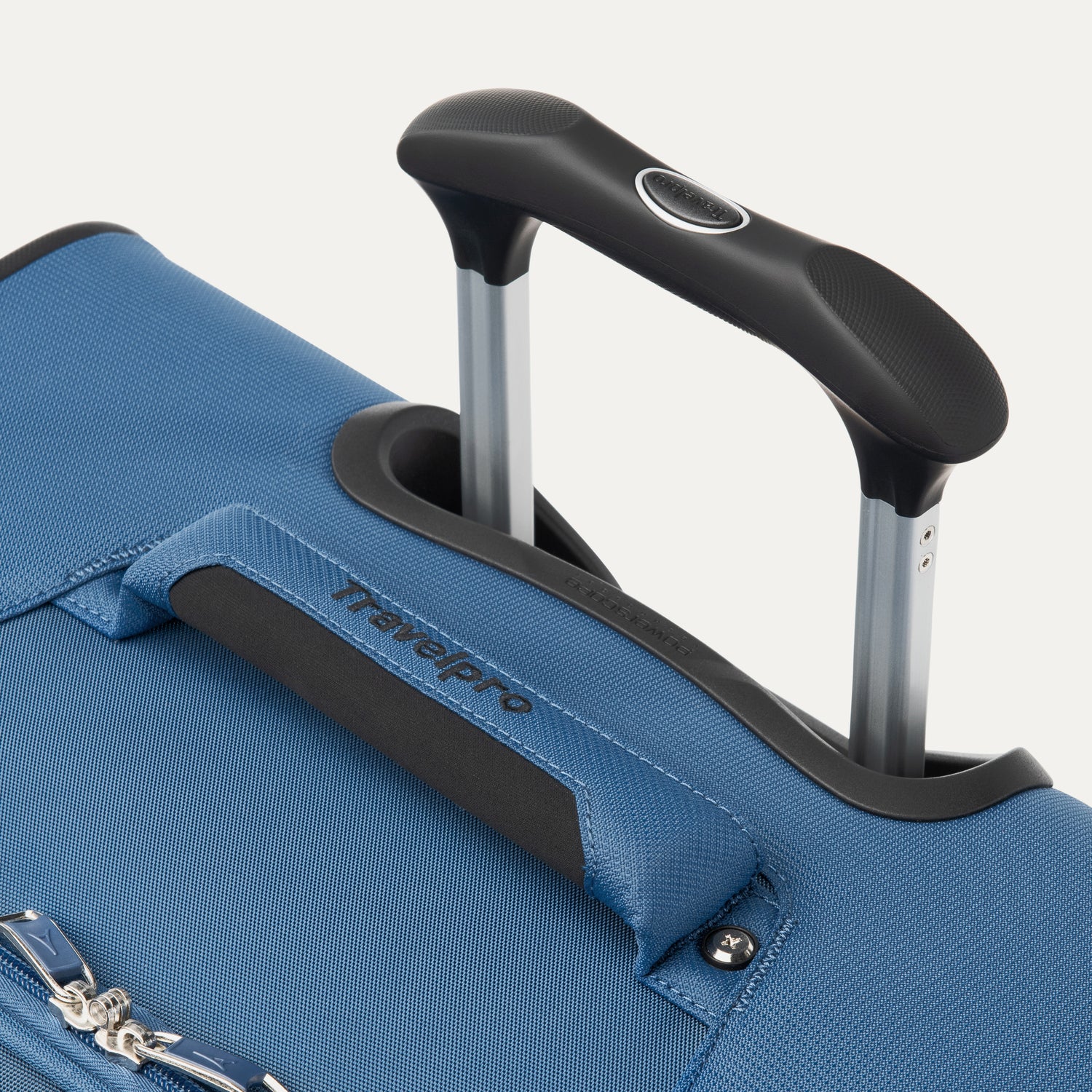 Maxlite® 5 Medium Check-In Spinner - Image 6