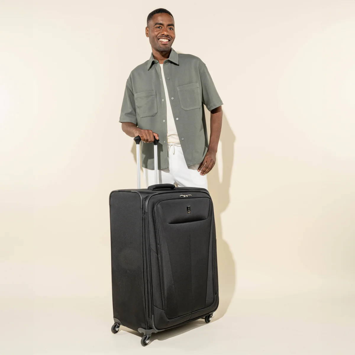 Maxlite® 5 Large Check-In Spinner - Image 27
