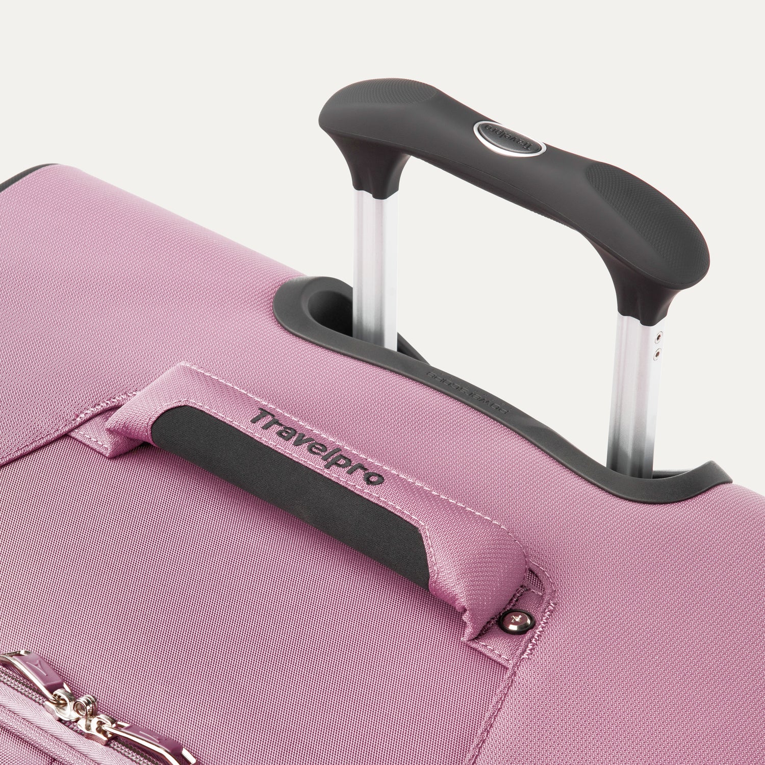 Maxlite® 5 Large Check-In Spinner - Image 30
