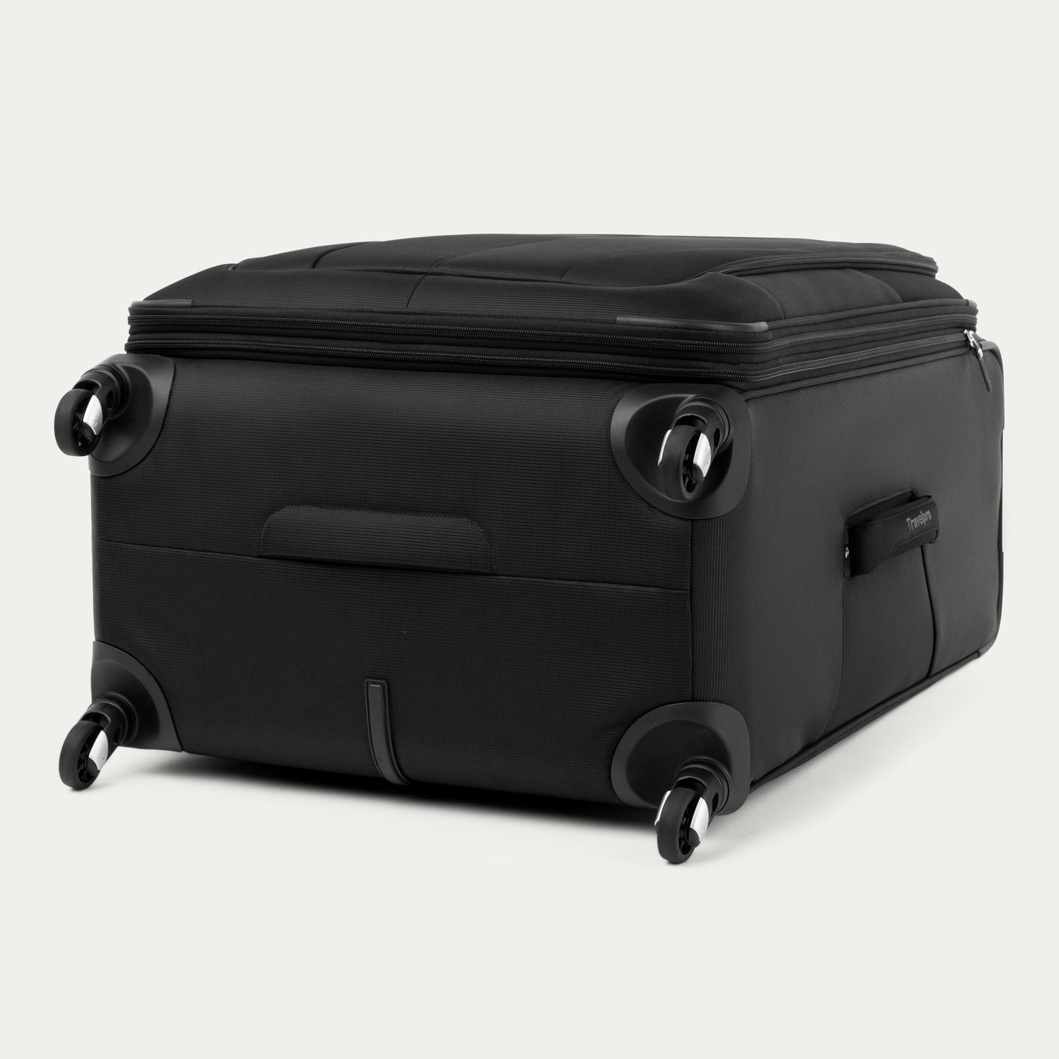 Maxlite® 5 Large Check-In Spinner - Image 6