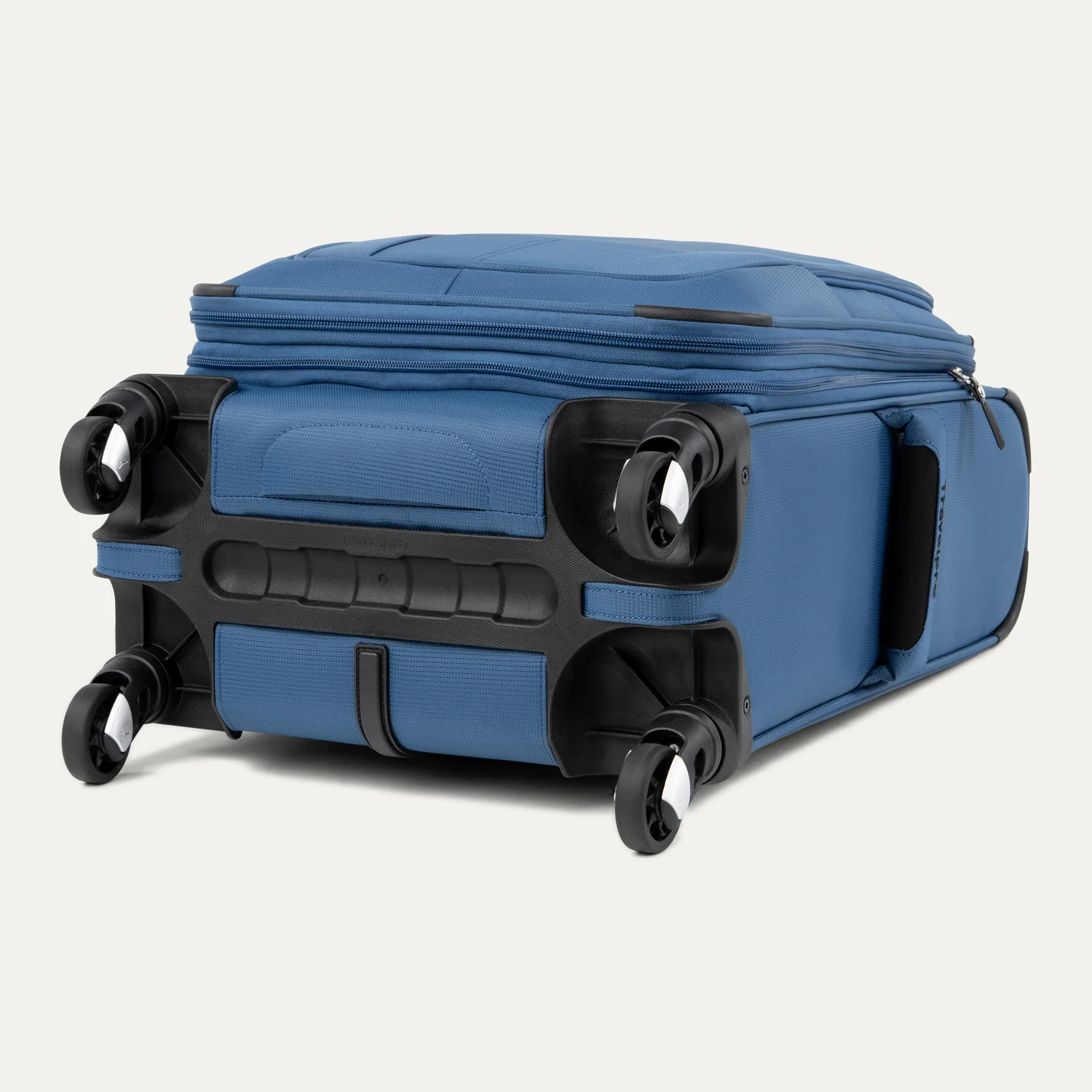 Maxlite® 5 Compact Carry-On Spinner - Image 39