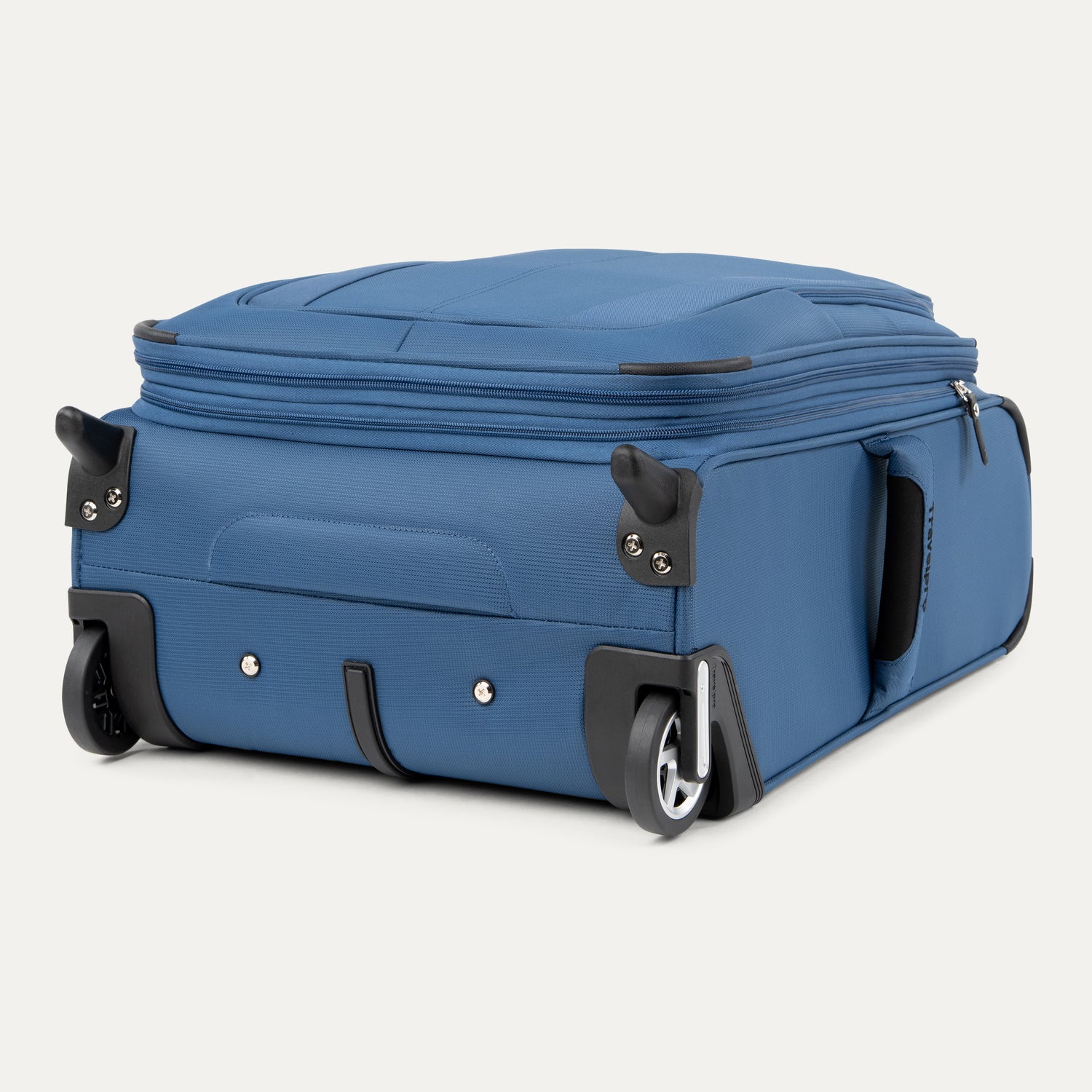 Maxlite® 5 International Carry-On Rollaboard® - Image 24