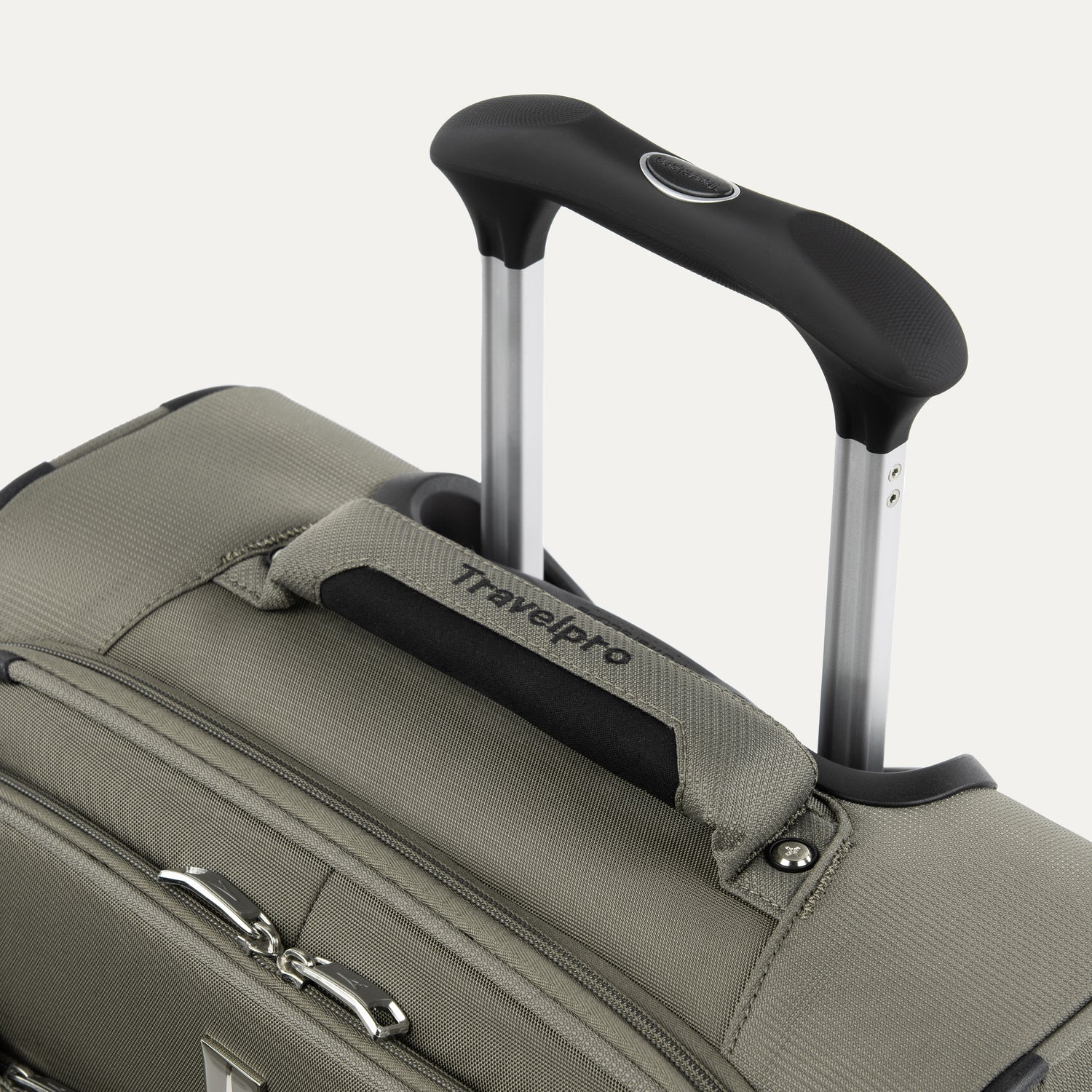 Maxlite® 5 International Carry-On Spinner - Image 24