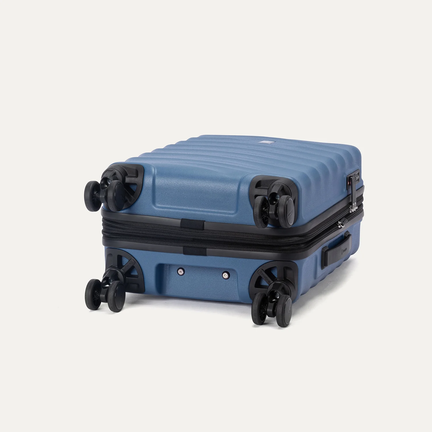 Maxlite® Air V2 Compact Carry-On Hardside Spinner - Image 24