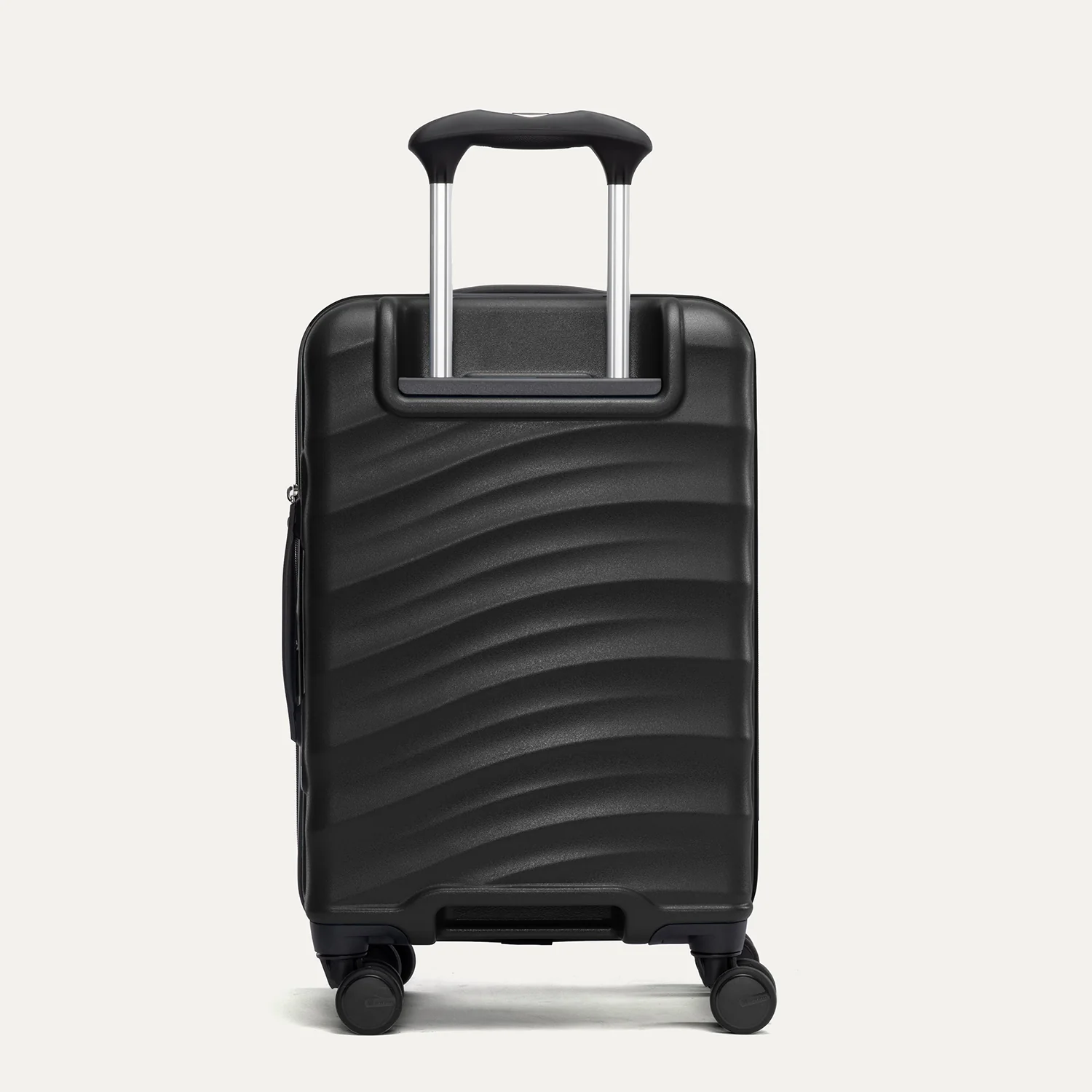Maxlite® Air V2 Compact Carry-On Hardside Spinner - Image 31