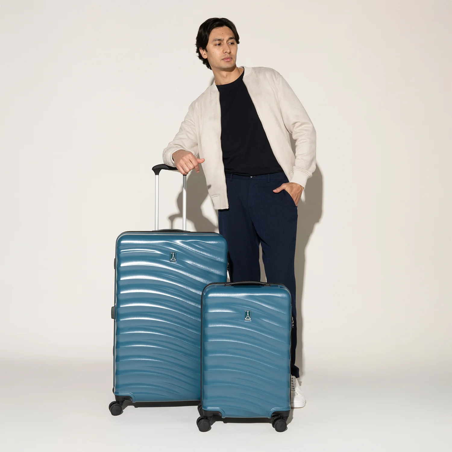 Maxlite® Air V2 Carry-On / Large Check-In Set - Image 4