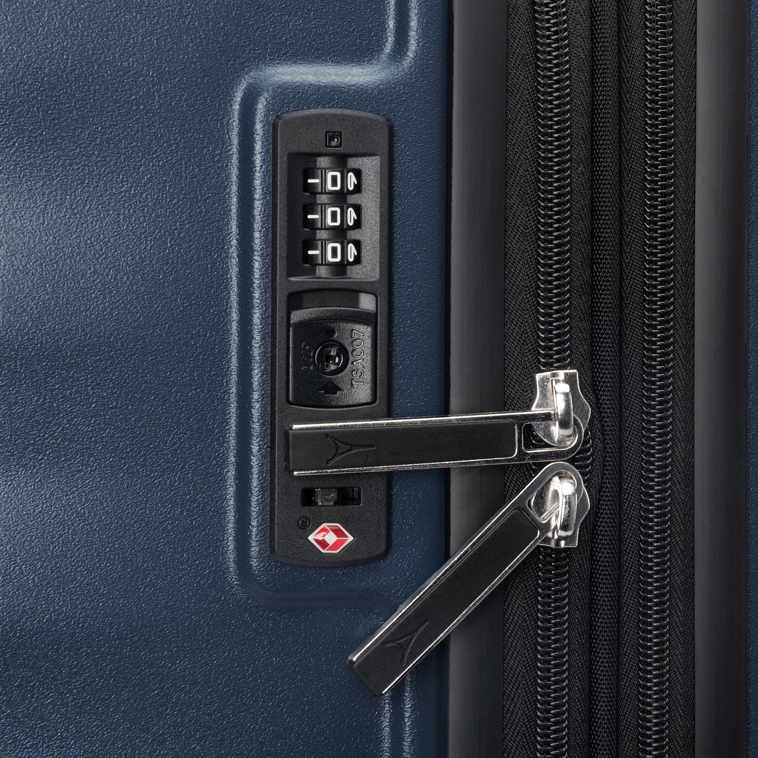 Maxlite® Air V2 Medium Check-In Hardside Spinner - Image 14