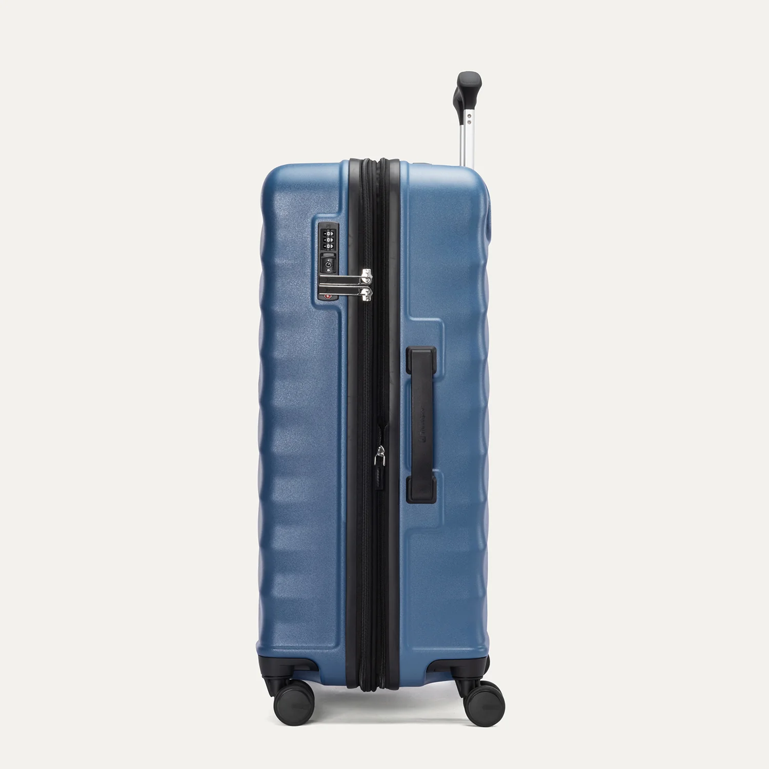 Maxlite® Air V2 Medium Check-In Hardside Spinner - Image 22
