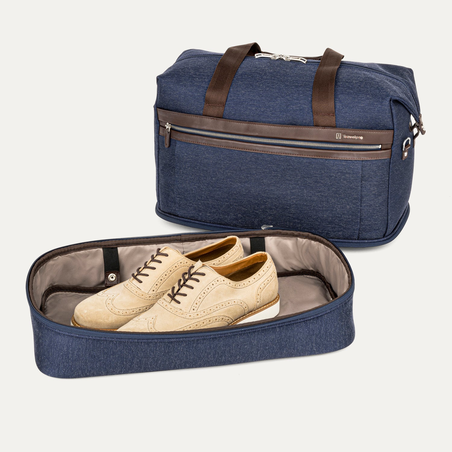 On the Move - Platinum® Elite Weekender Bag / Medium Check-In Set - Image 8