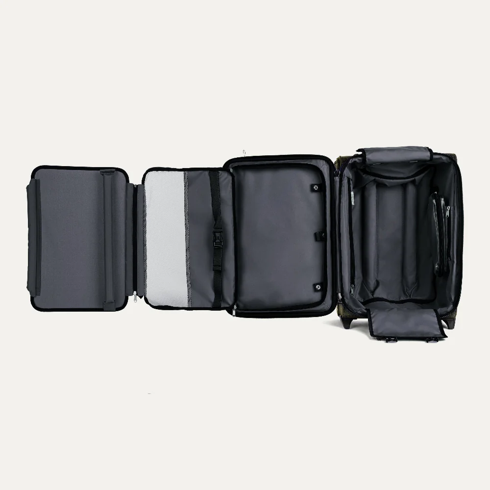 Platinum® Elite Carry-On Rollaboard® - Image 49