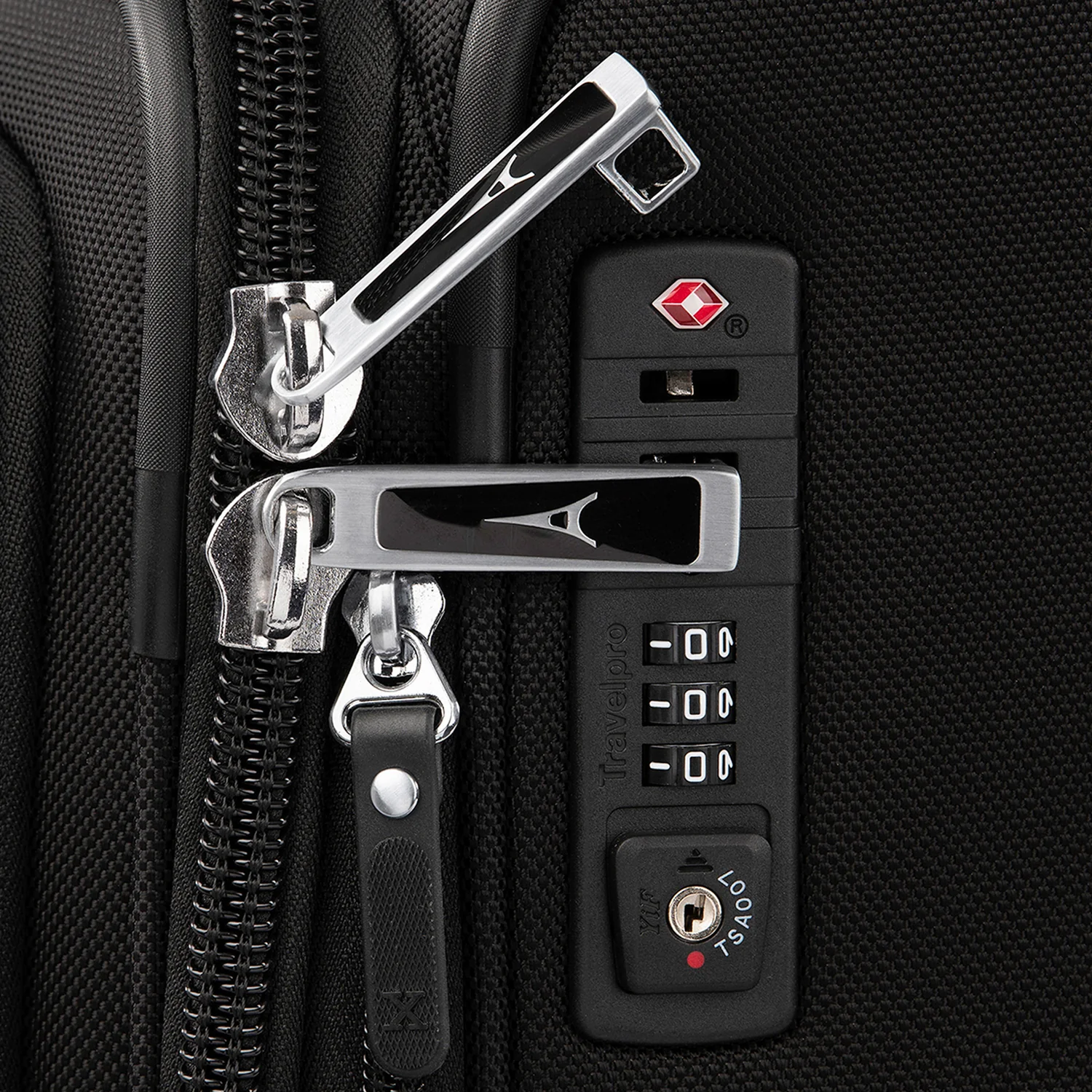 Platinum® Elite Carry-On / Medium Check-In Set - Image 8