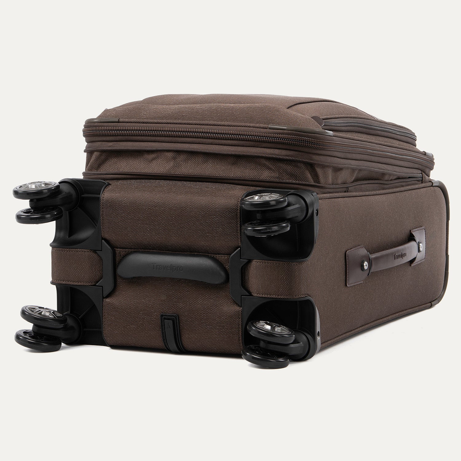 Platinum® Elite Carry-On / Medium Check-In Set - Image 8