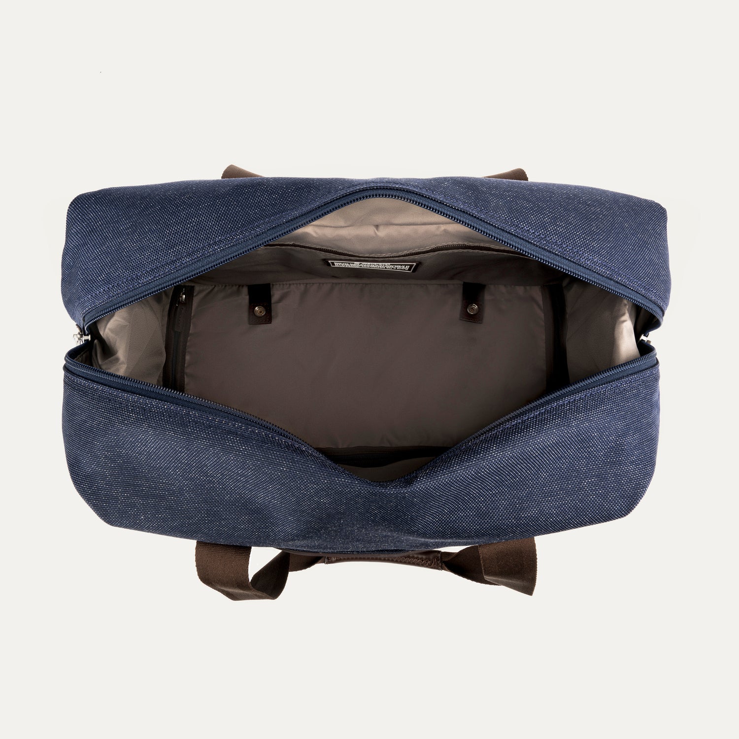 Platinum® Elite Drop-Bottom Weekender - Image 10