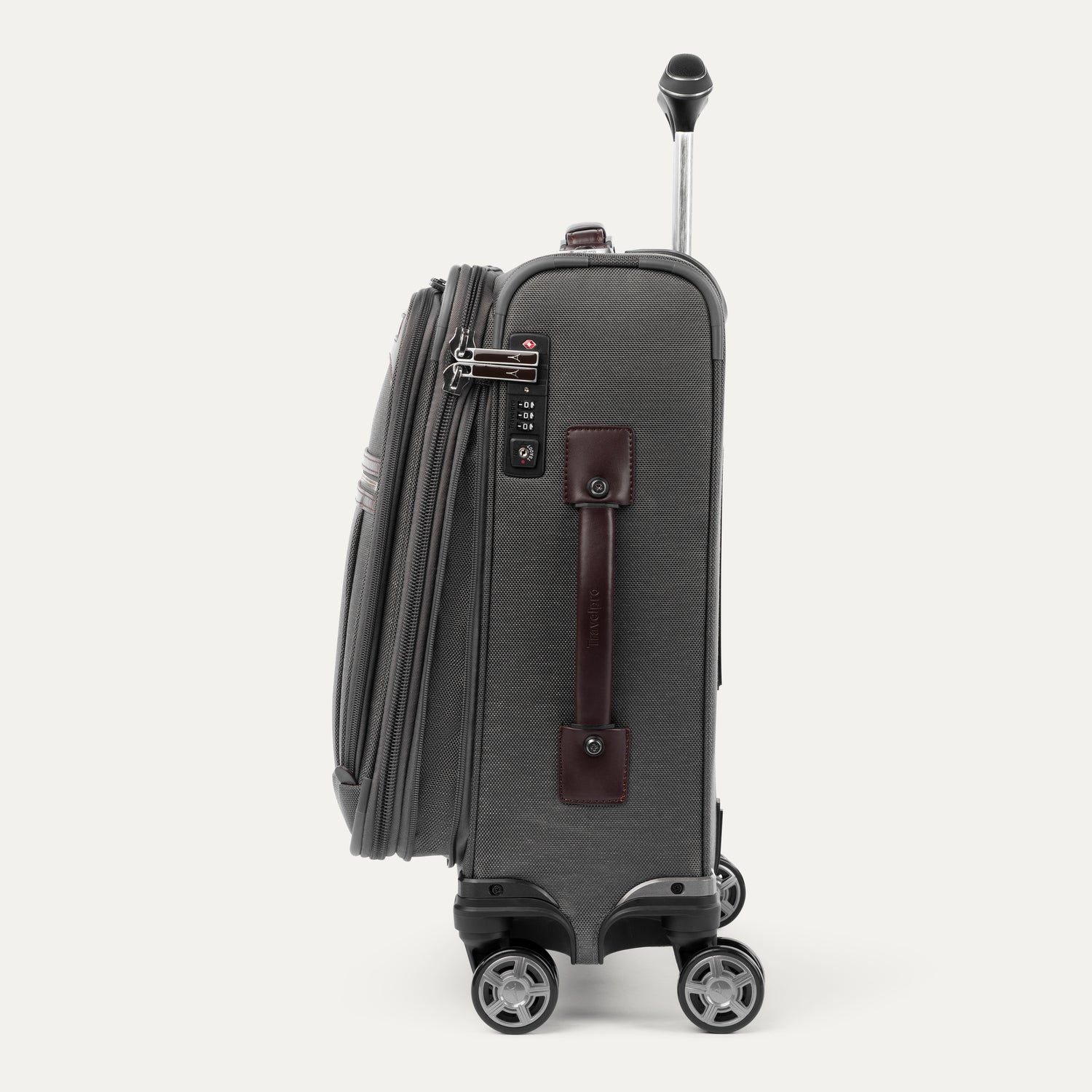 Platinum® Elite International Carry-On Spinner - Image 18