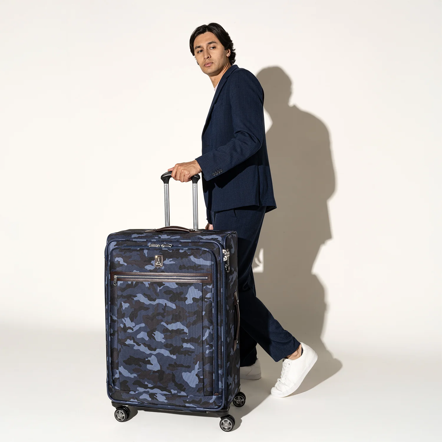 Platinum® Elite Large Check-In Spinner - Camouflage - Image 4