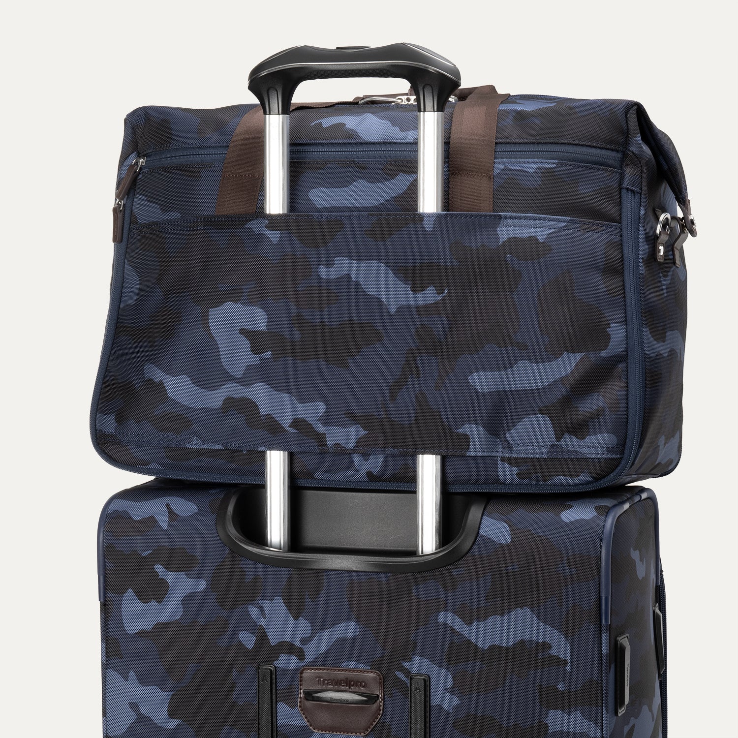 Platinum® Elite Soft Duffel - Camouflage - Image 5