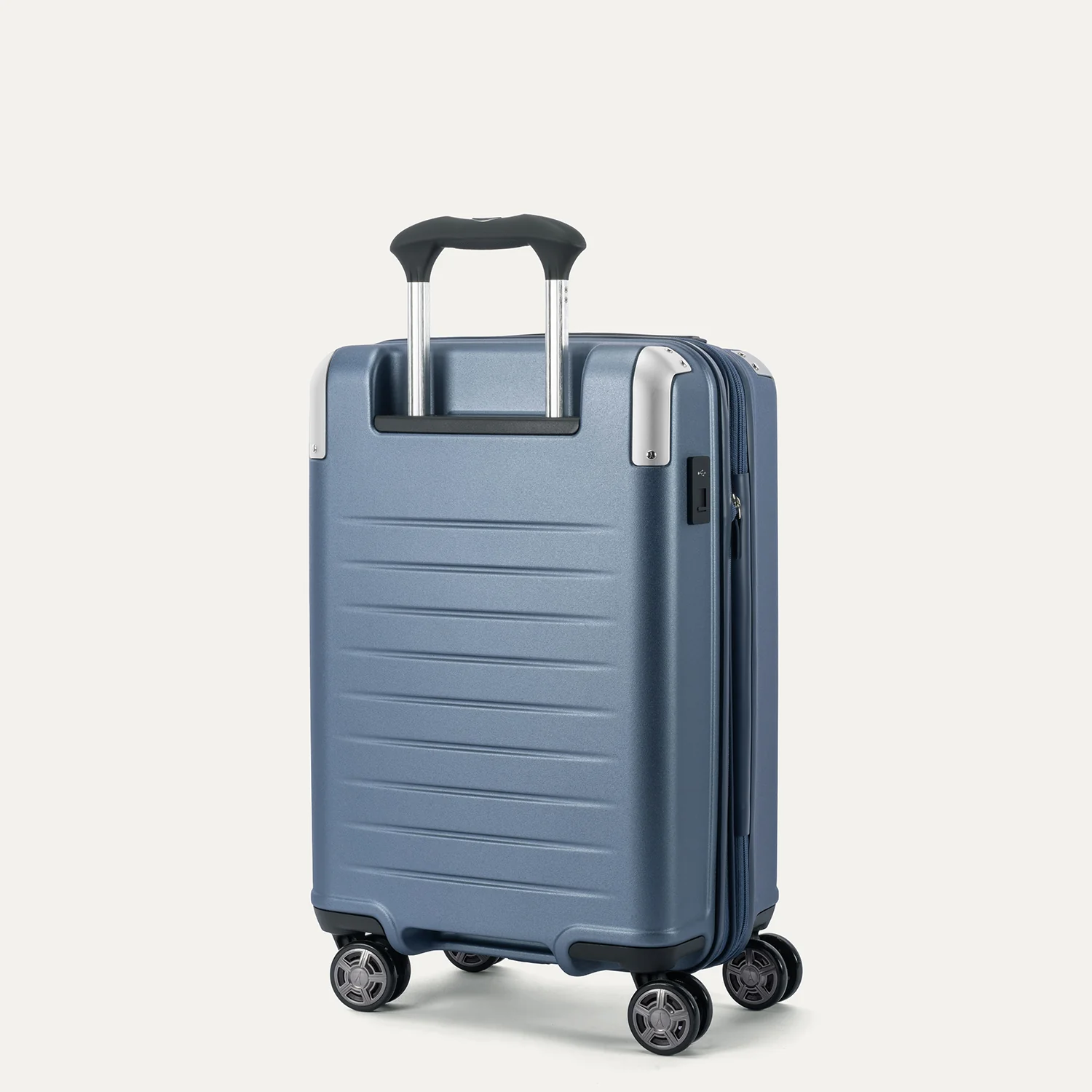 Platinum® Elite Carry-On Hardside Spinner - Image 3