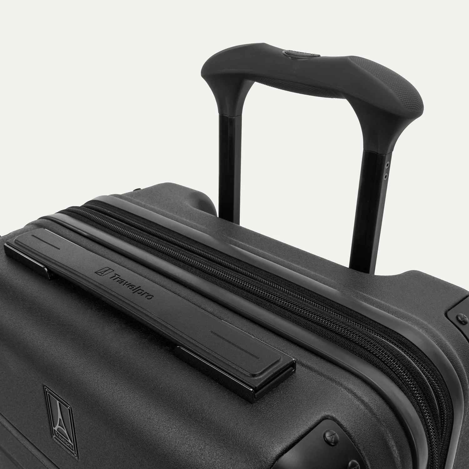 Platinum® Elite Compact Carry-On Hardside Spinner - Image 32