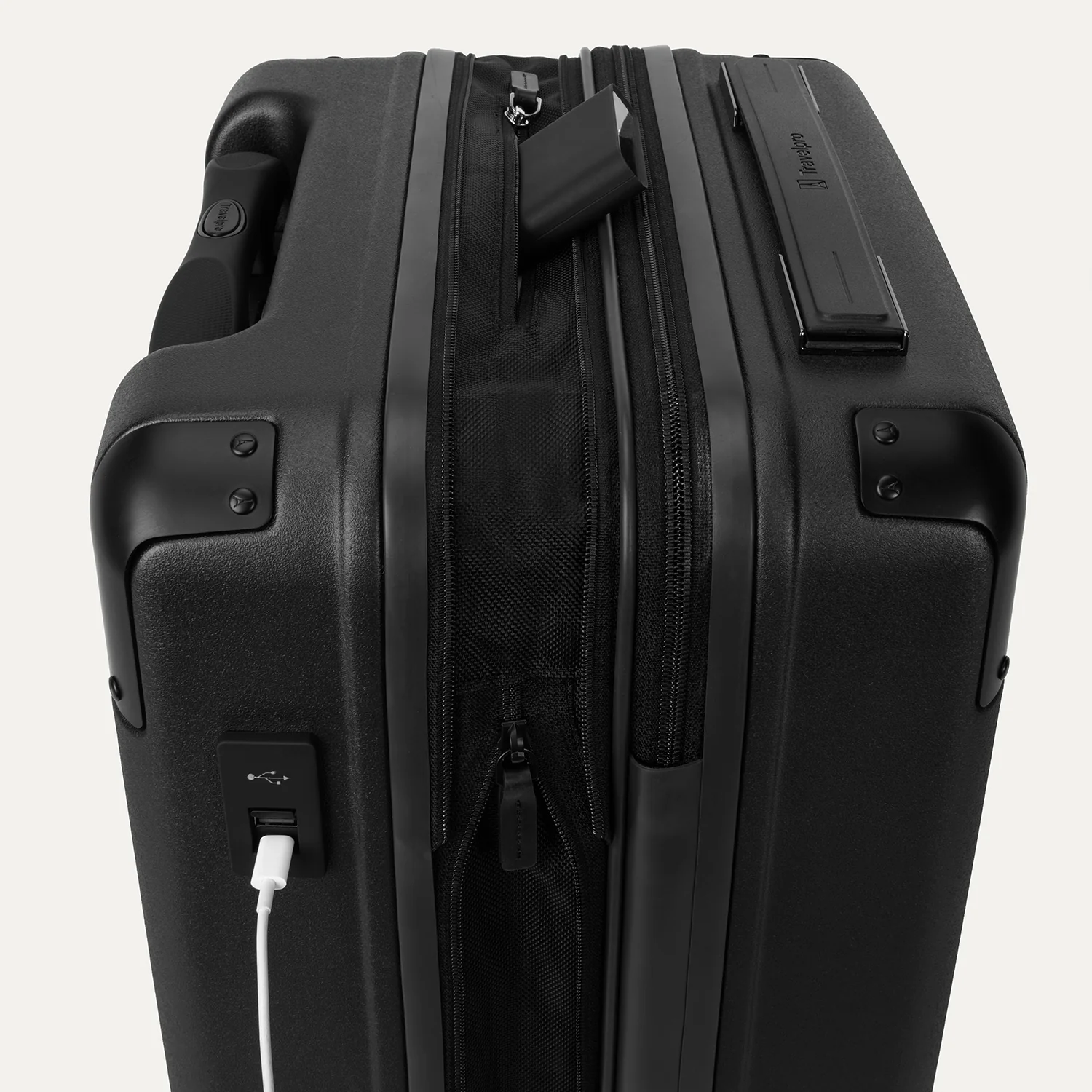 Platinum® Elite Compact Carry-On Hardside Spinner - Image 35