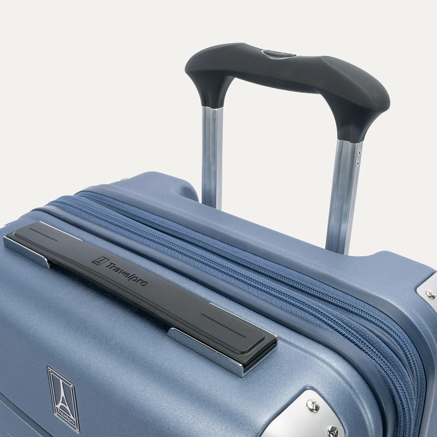 Platinum® Elite Compact Carry-On Hardside Spinner - Image 5