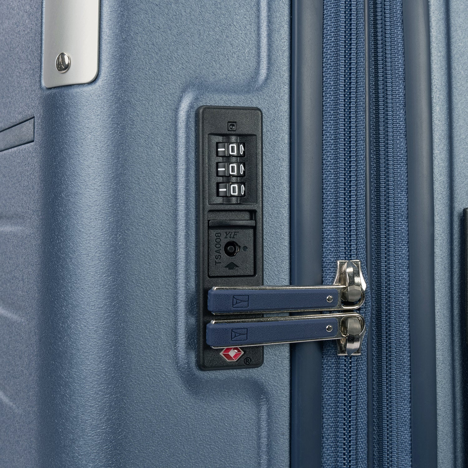 Platinum® Elite Large Check-In Hardside Spinner - Image 7