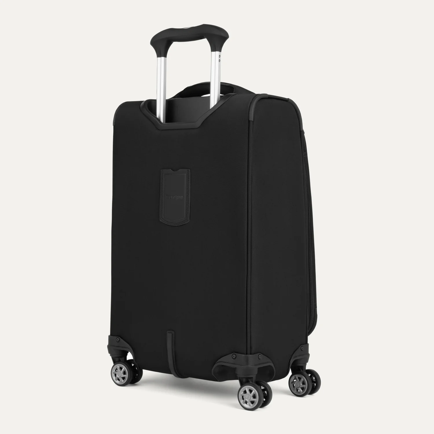 Roundtrip® Carry-on & Medium Check-in Spinner  Set - Image 11
