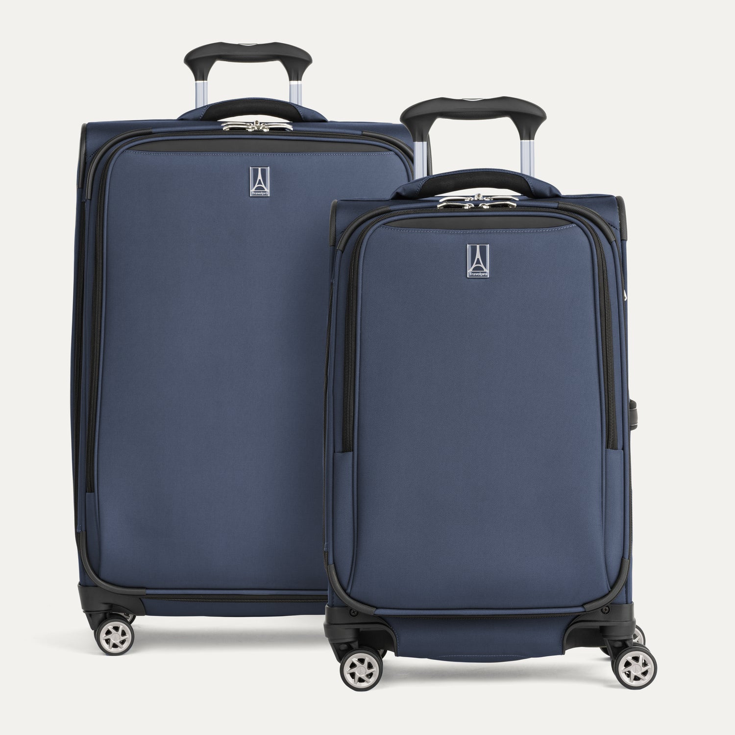 Roundtrip® Carry-on & Medium Check-in Spinner  Set - Image 25