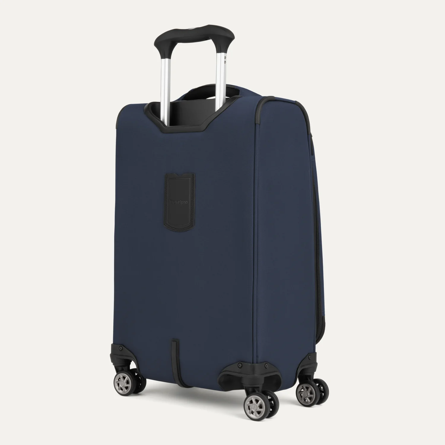Roundtrip® Carry-on & Medium Check-in Spinner  Set - Image 27