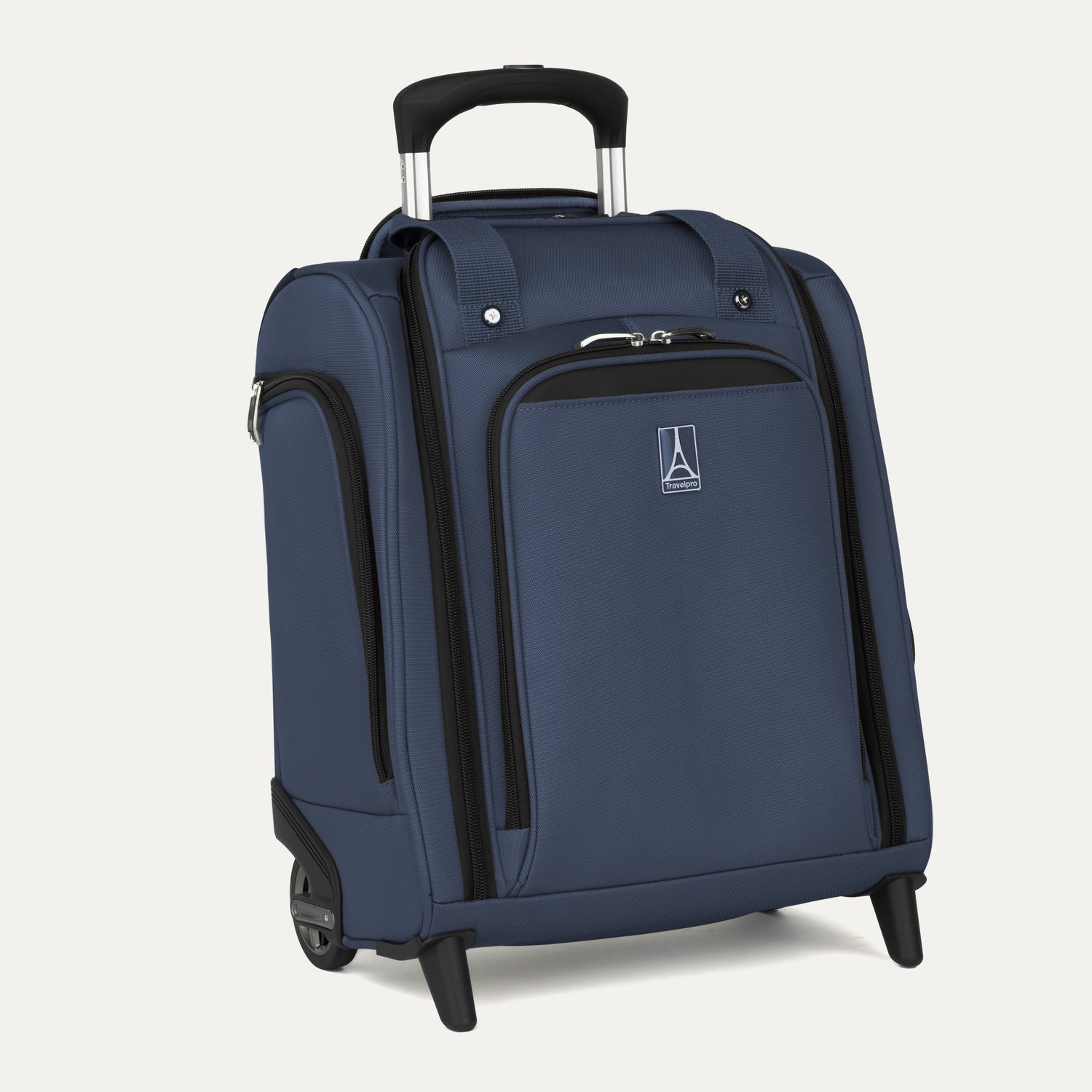 Roundtrip® Rolling UnderSeat Carry on - Image 15