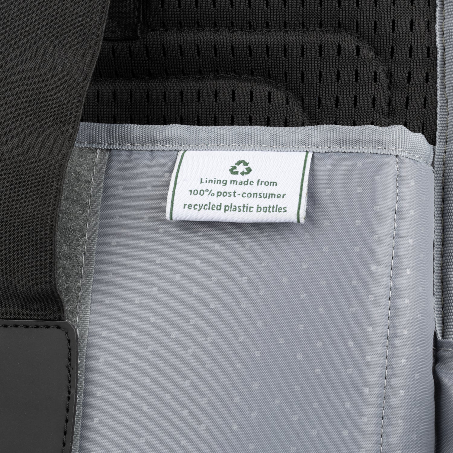 Roundtrip® Rolling UnderSeat Carry on - Image 32