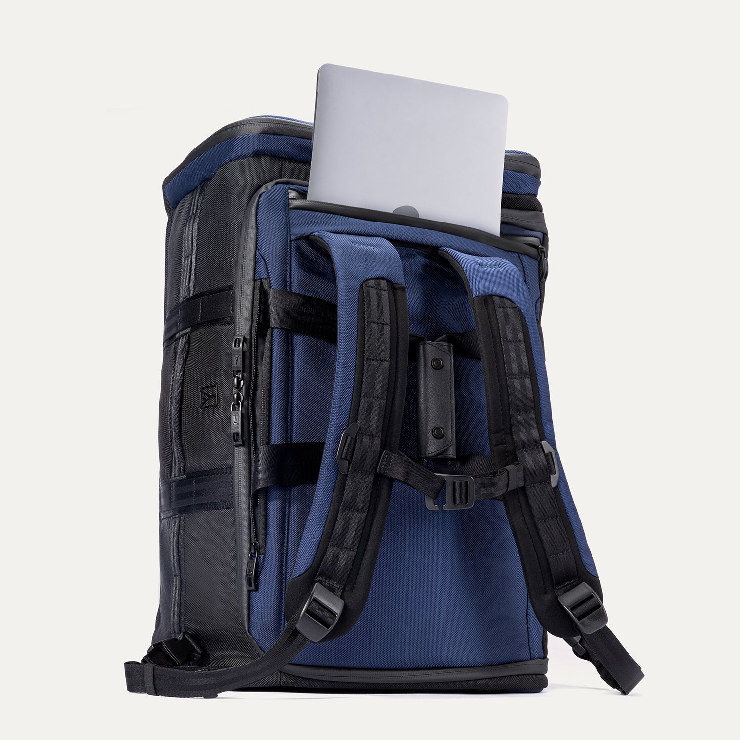 Altitude™ Convertible Duffel/Backpack - Image 12