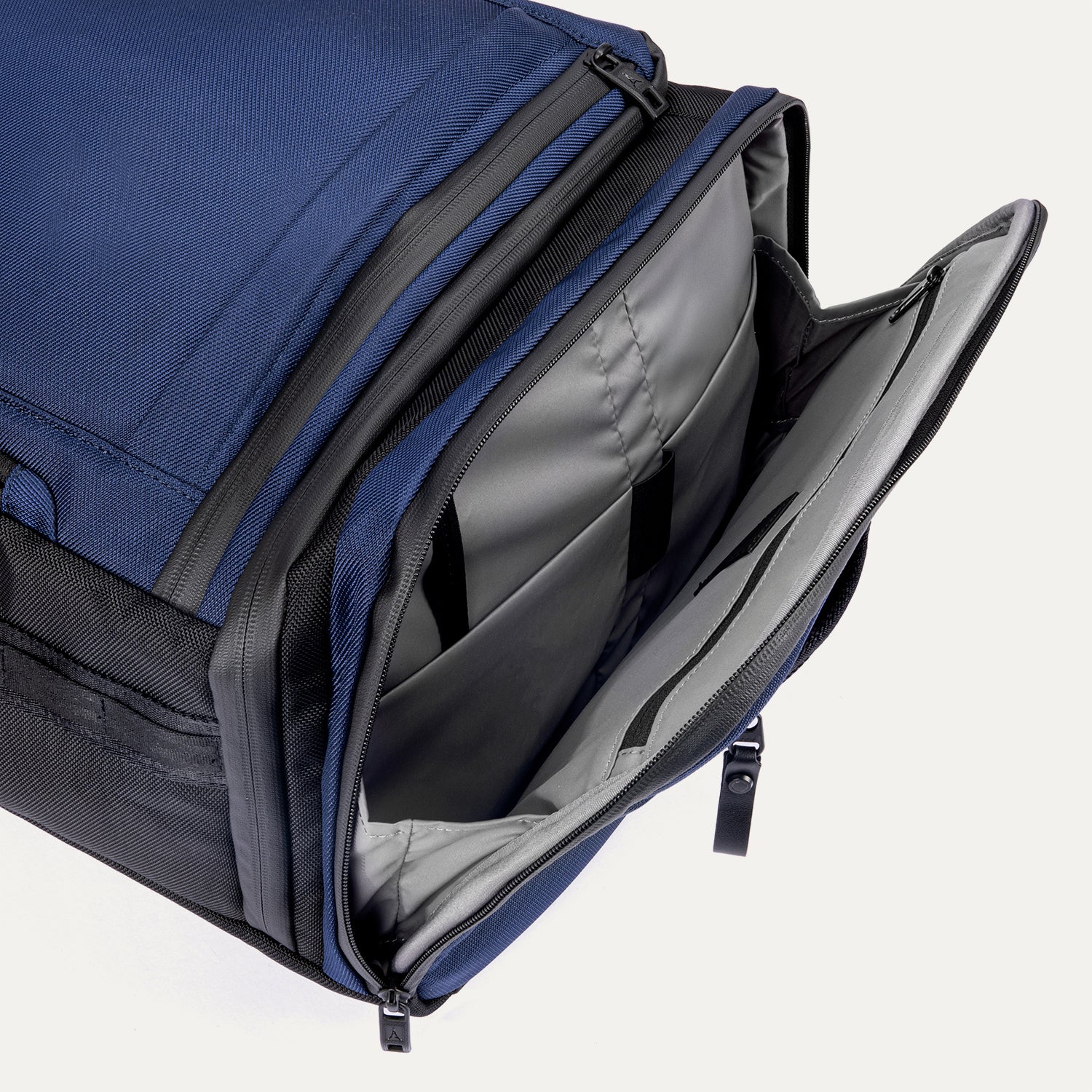 Altitude™ Convertible Duffel/Backpack - Image 14