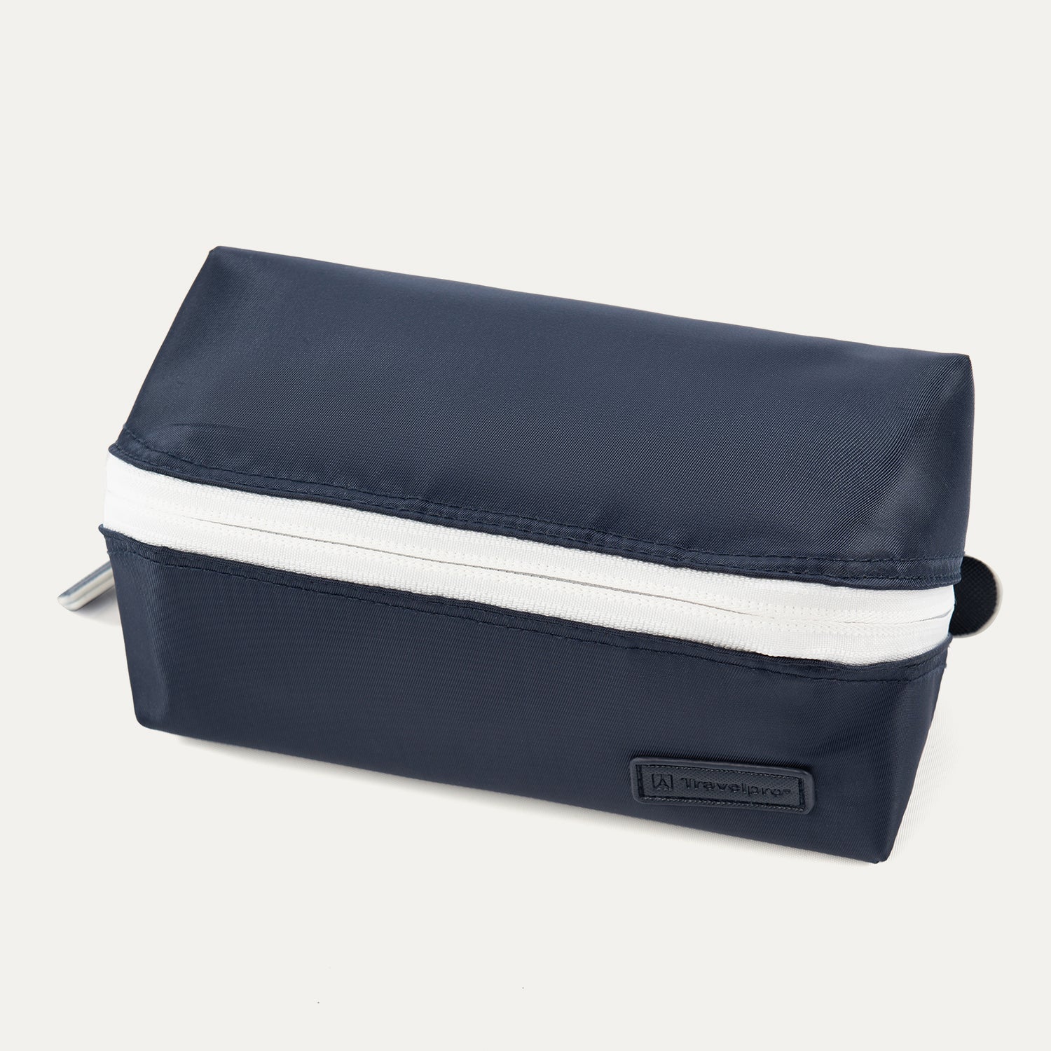 Travelpro® Essentials™ MaxAccess Cubes™ Large Organizer - Image 8