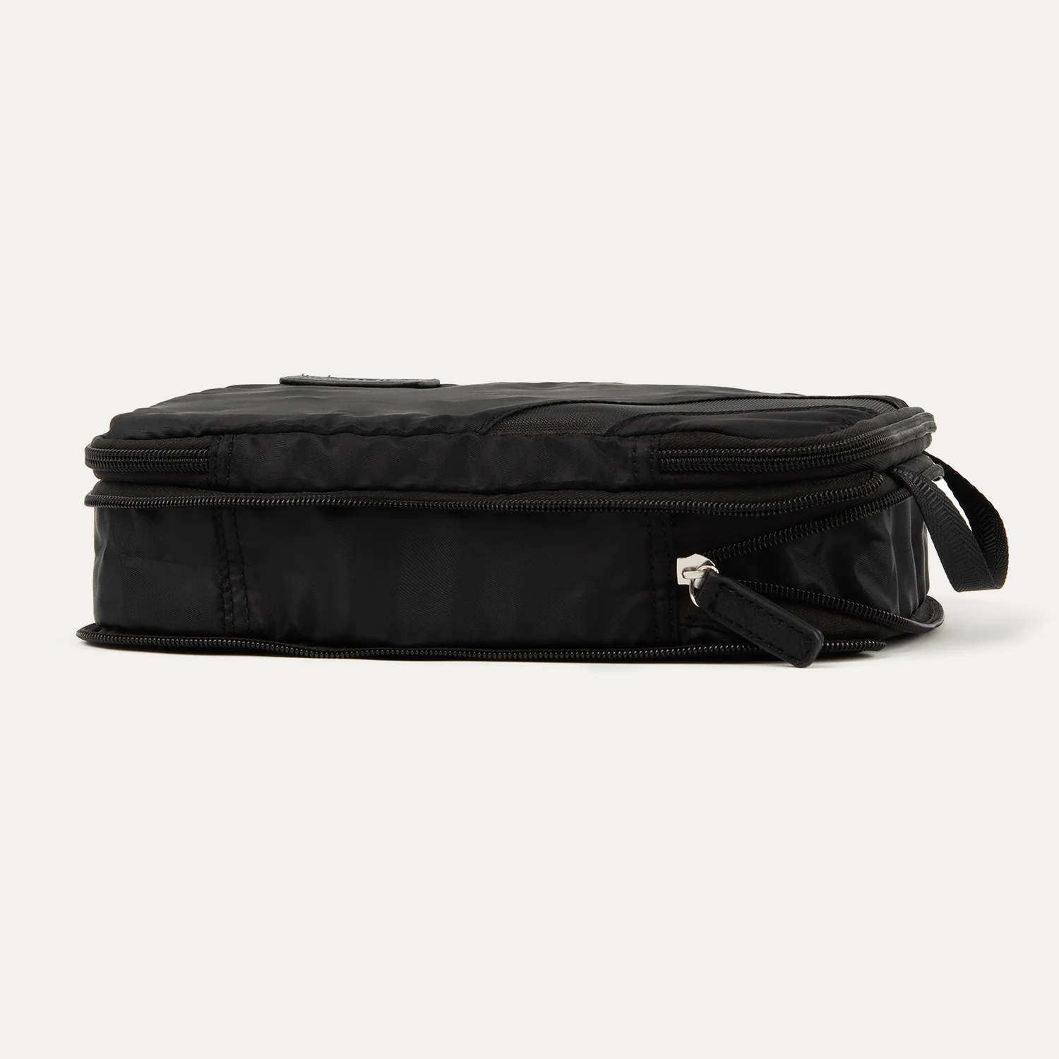 Travelpro® Essentials™ Medium Expandable/Compressible Packing Cube - Image 4
