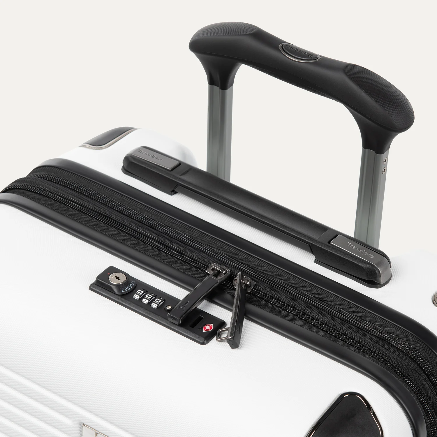 Roundtrip® Carry-On / Medium Check-In Hardside Set - Image 22