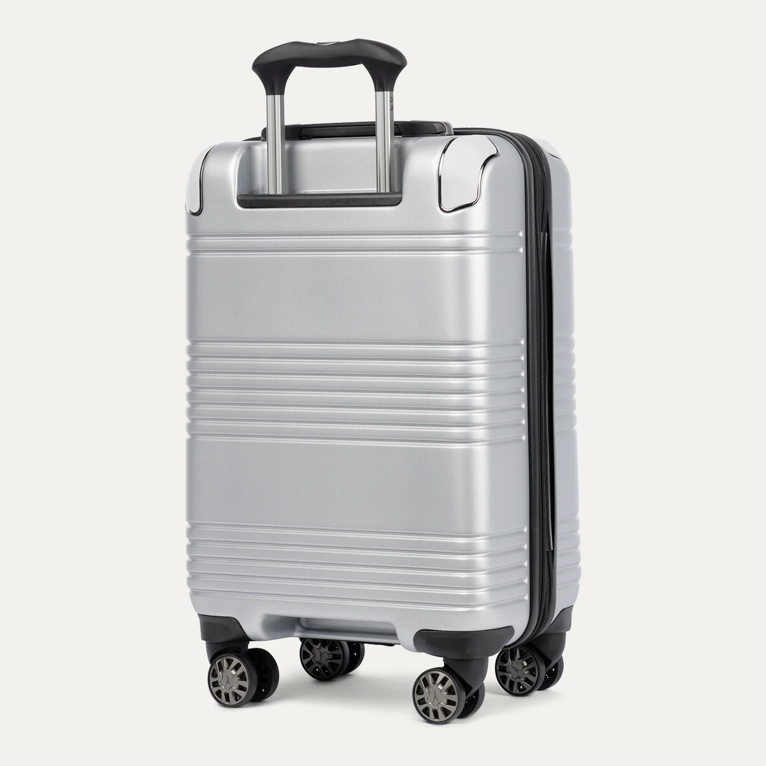 Roundtrip® Carry-On / Medium Check-In Hardside Set - Image 36