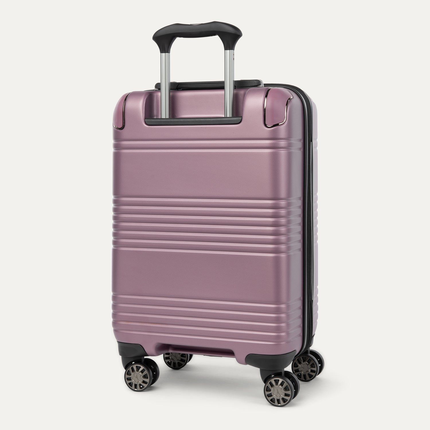 Roundtrip® Carry-On / Medium Check-In Hardside Set - Image 41