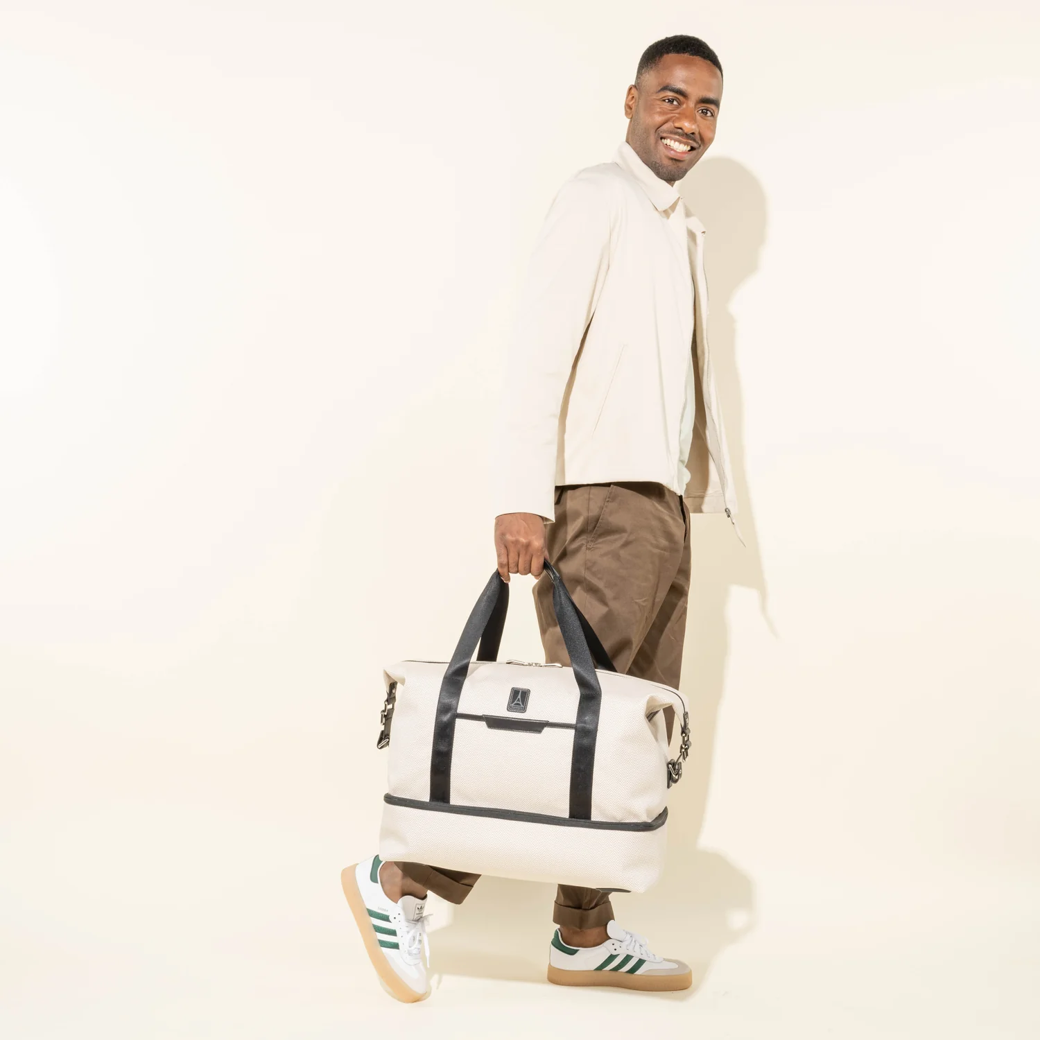 Travelpro® x Travel + Leisure® Drop-Bottom Weekender - Image 4