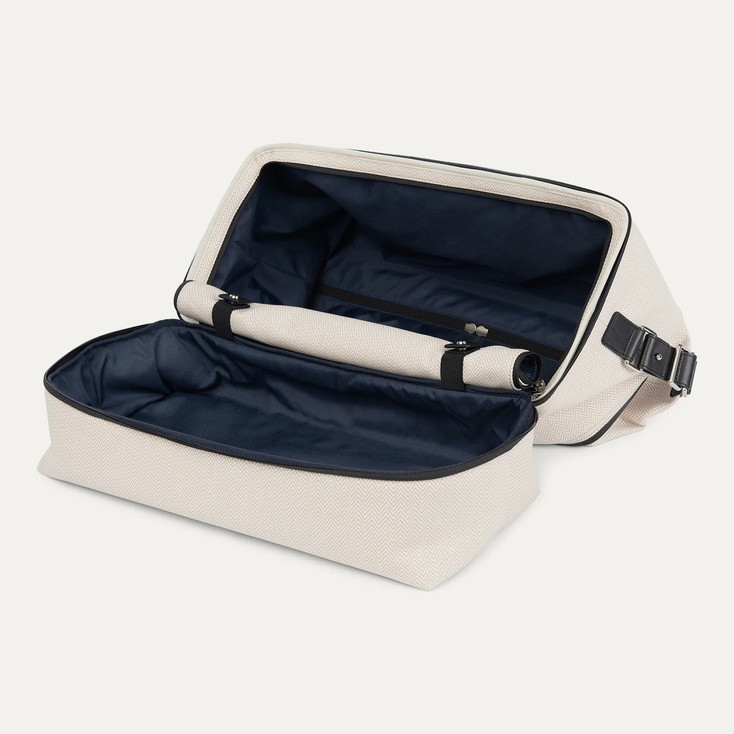 Travelpro® x Travel + Leisure® Drop-Bottom Weekender - Image 6