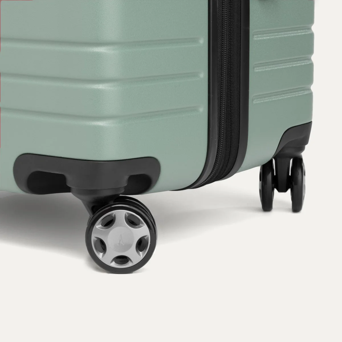 Travelpro® x Travel + Leisure® Medium Check-In Spinner - Image 7