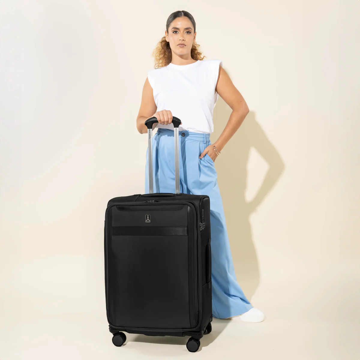 Versapack+ Medium Check-in Spinner / Travelpro® Altitude™ Large Backpack Set - Image 4